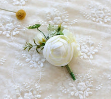 Load image into Gallery viewer, Flower Bride Boutonniere Wedding Bouquet