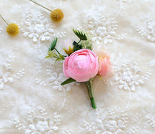 Load image into Gallery viewer, Flower Bride Boutonniere Wedding Bouquet